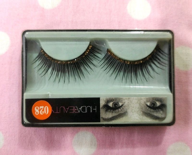 Fake Eyelashes
