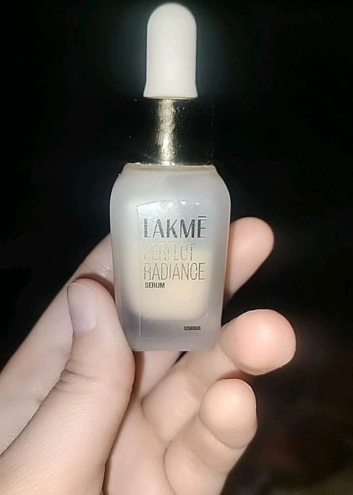 Lakme Perfect Radiance Serum