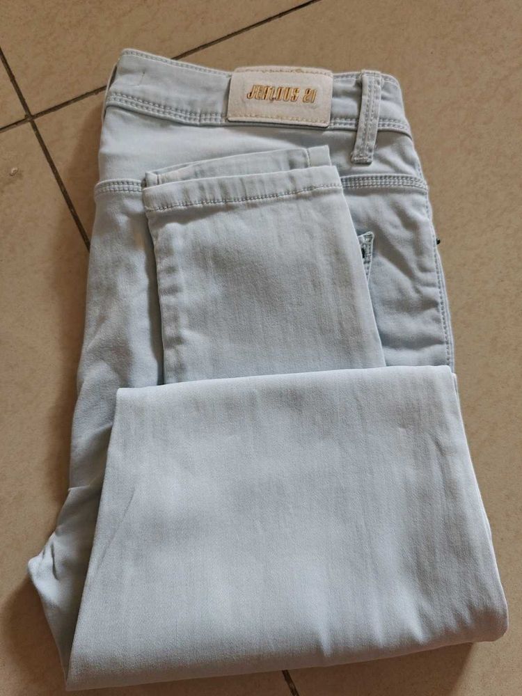 Jealous 21 Light Wash Jeans