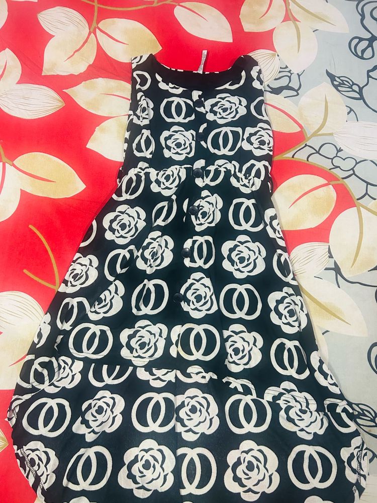 Black and white Up Down dress