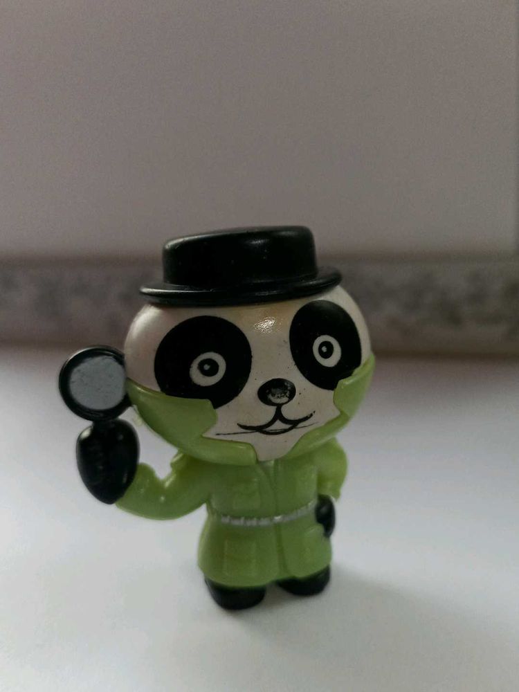 Detective Panda Green
