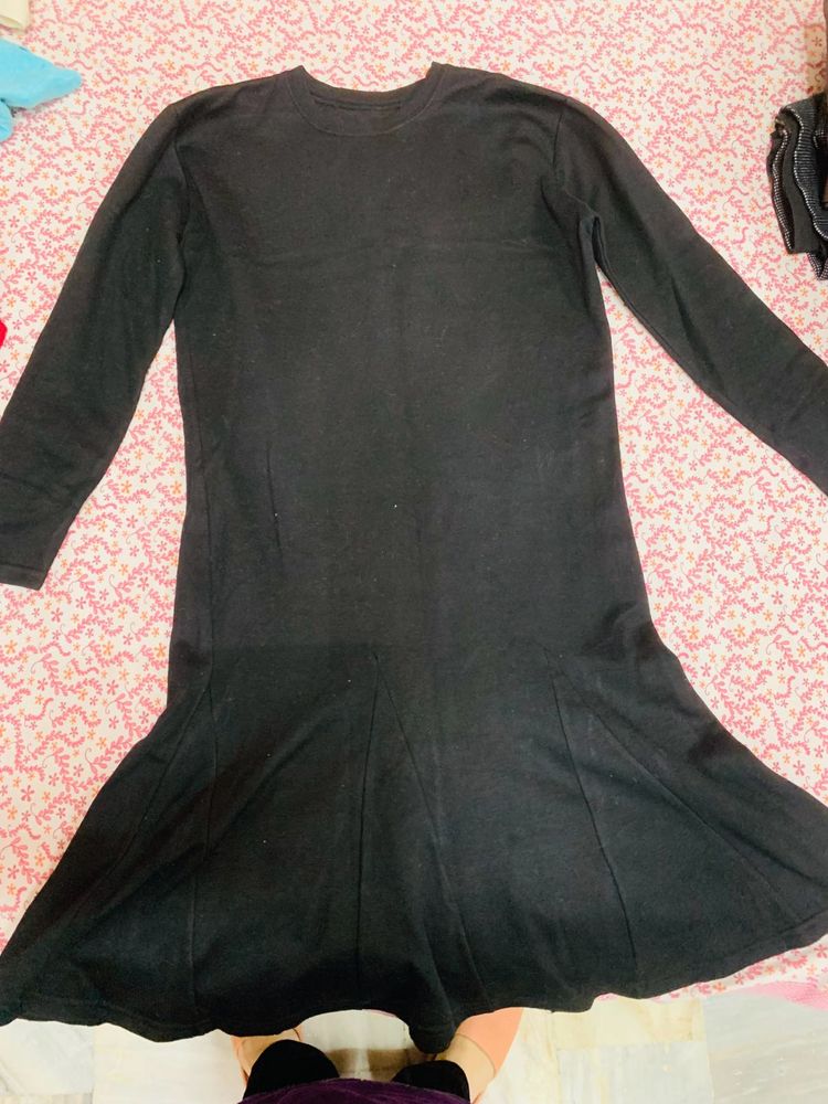 Elegant Black Long Sleeve Dress