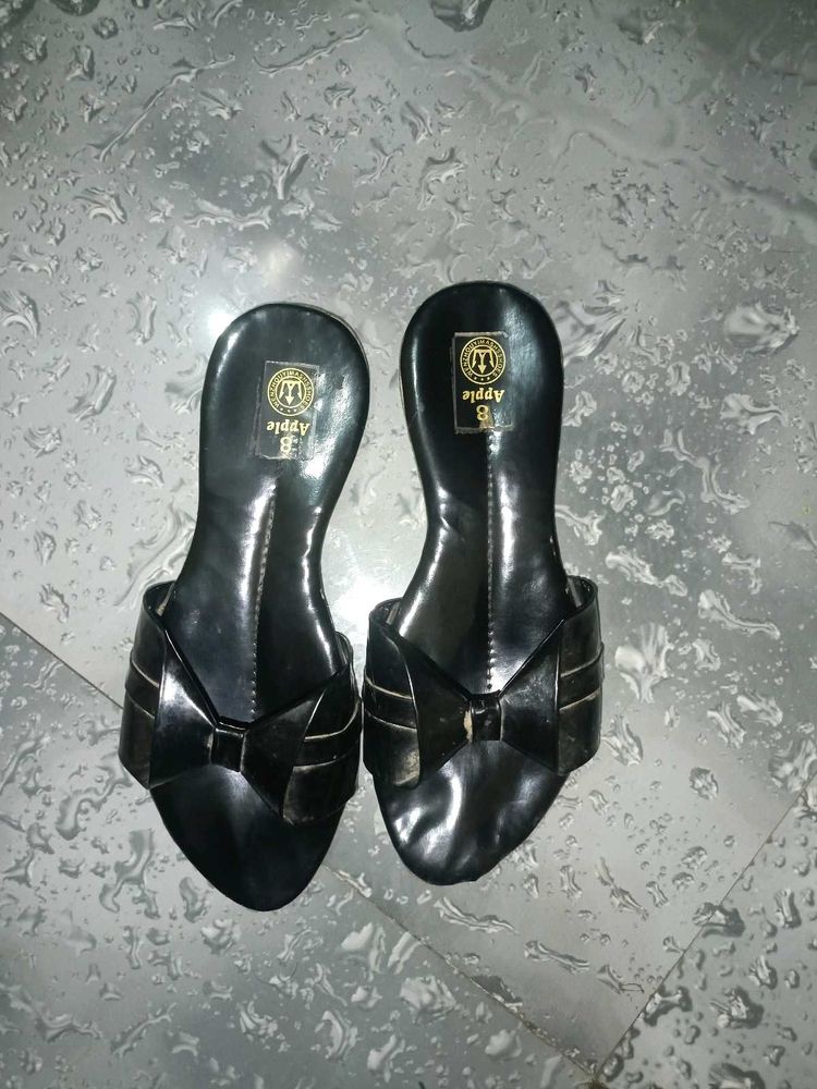 Black Bow Detail Sandals