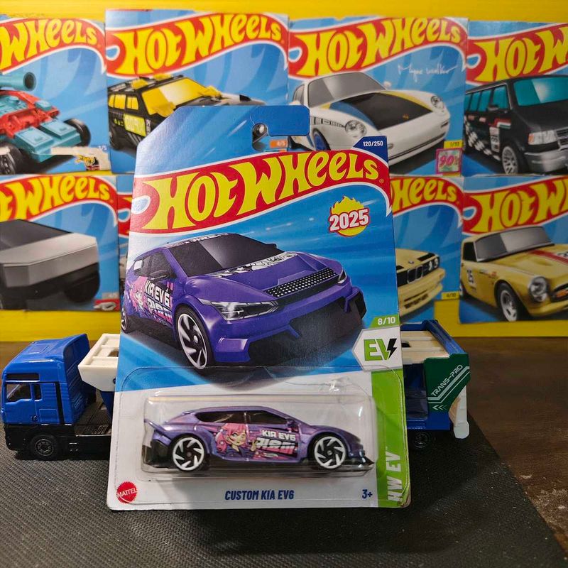 Hot Wheels Custom KIA EV6