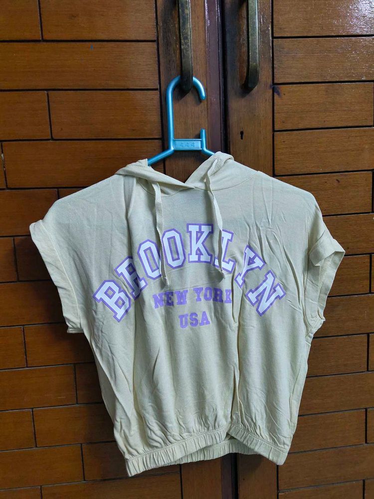 Brooklyn Graphic Hoodie Top