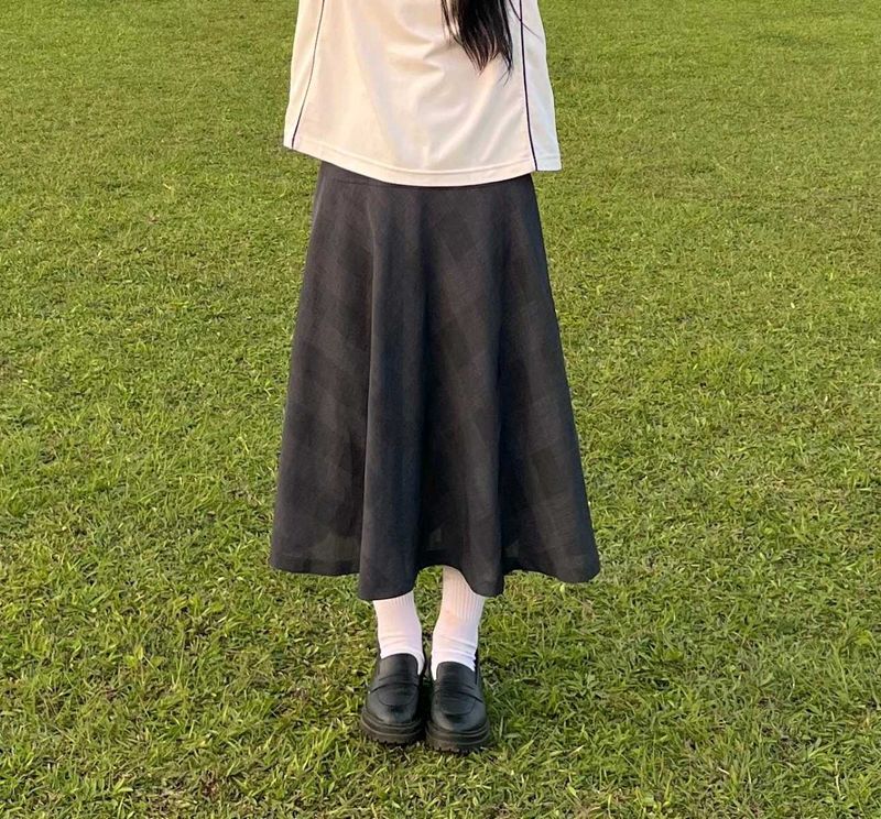Stylish Midi Skirt