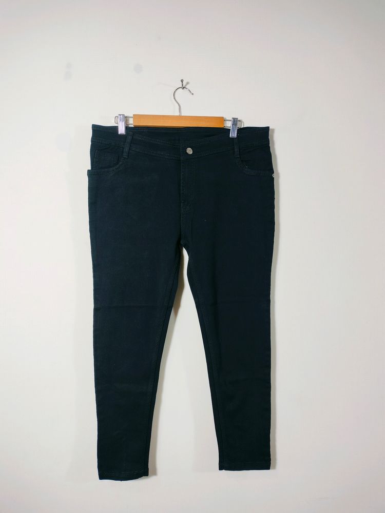 Black Casual Jeans (Women&#39;s)