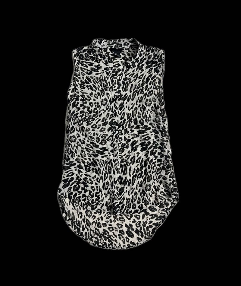 Leopard Print Sleeveless Top