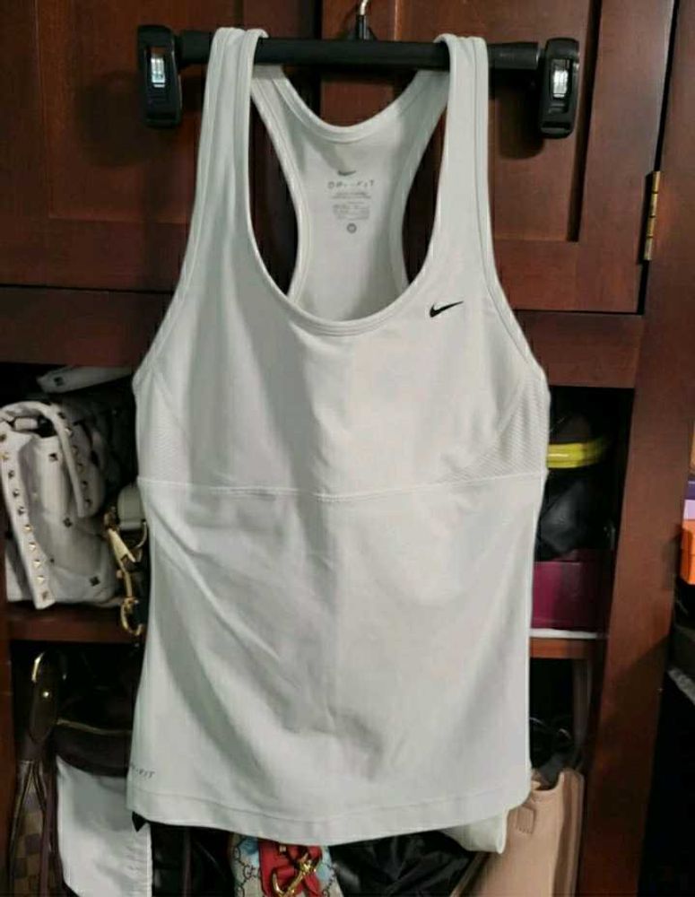 Nike Built In Bra White Tank Top