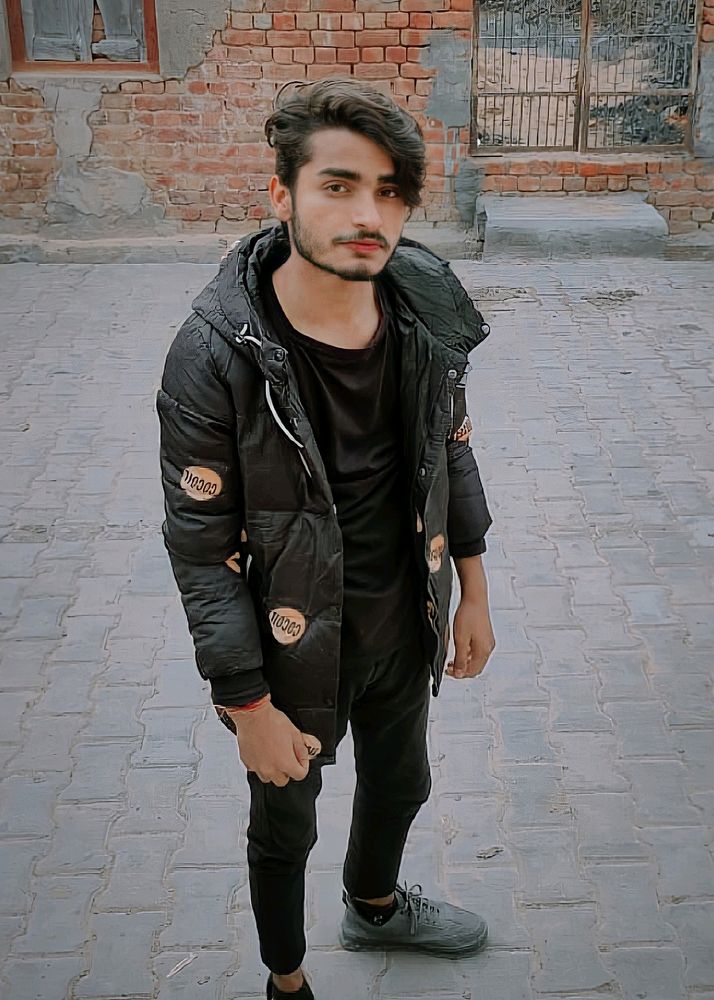 Black Jacket Branded Looks Great