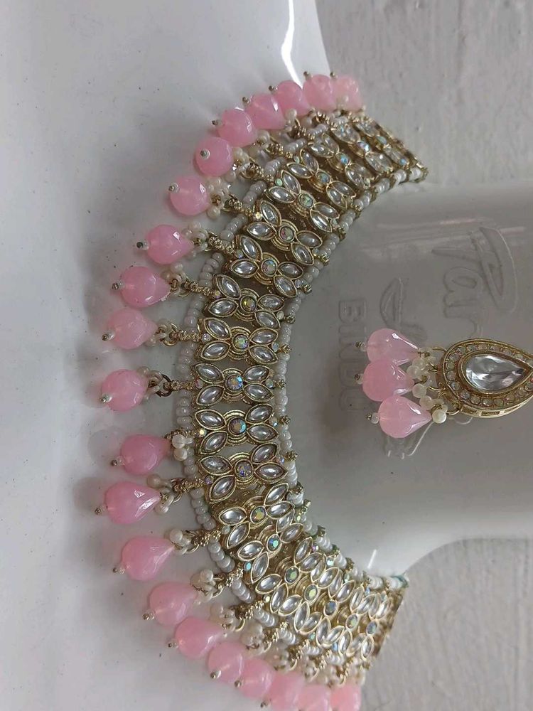 Elegant Pink Beaded Necklace Set