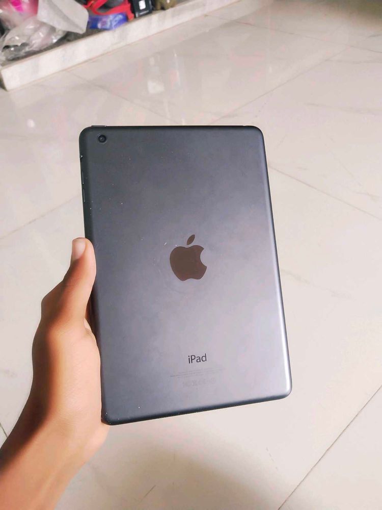 Apple iPad mini