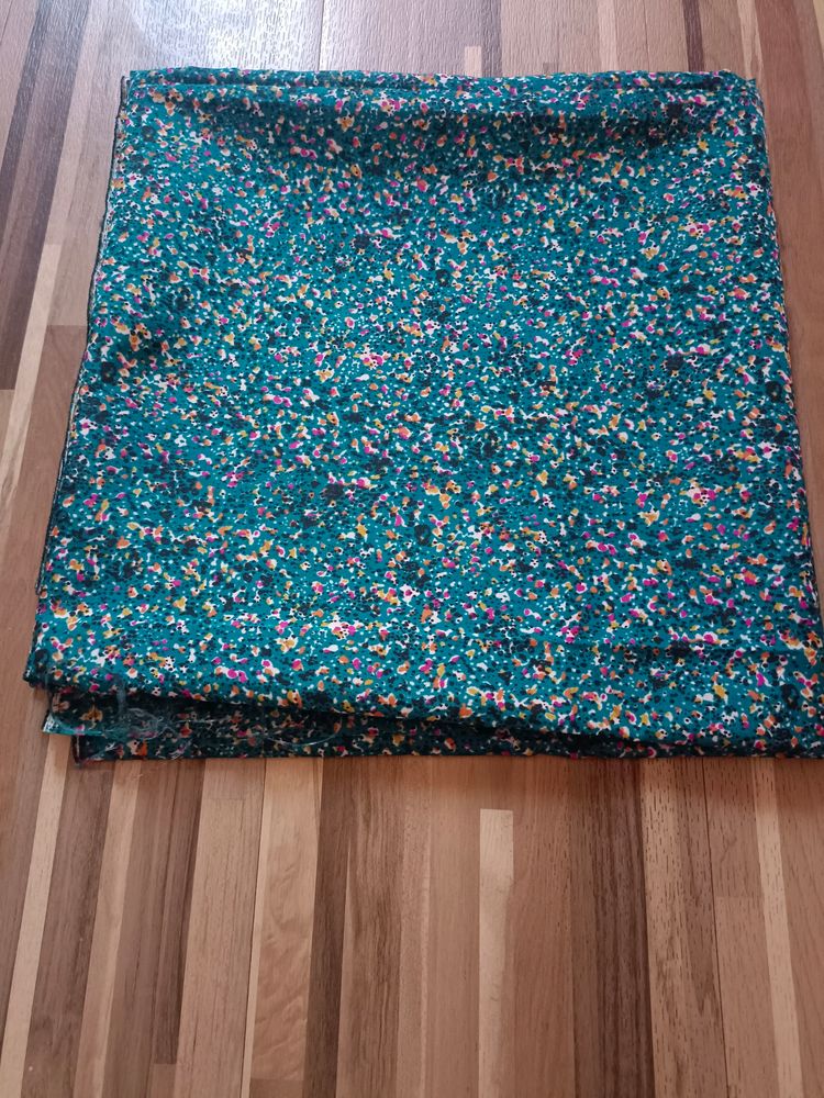 2 mitar poliestar  marbal dizain cloth.mad in japa