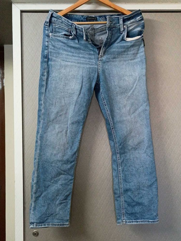 (34) Blue Straightfit Jeans