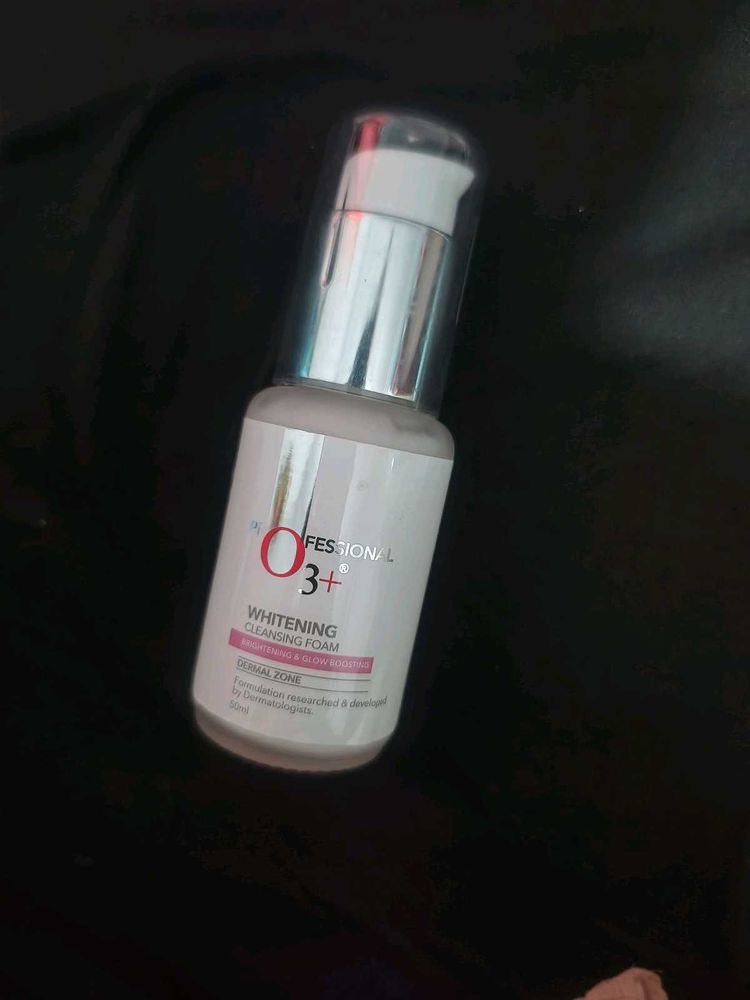 O3+ Whitening Cleansing Foam
