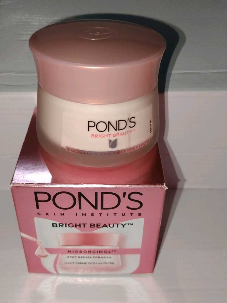 Pond&#39;s Bright Beauty Cream