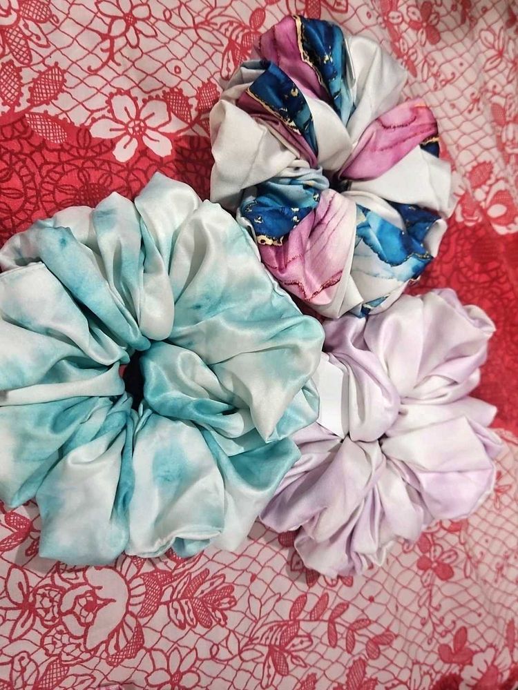 Pastel Scrunchie Set