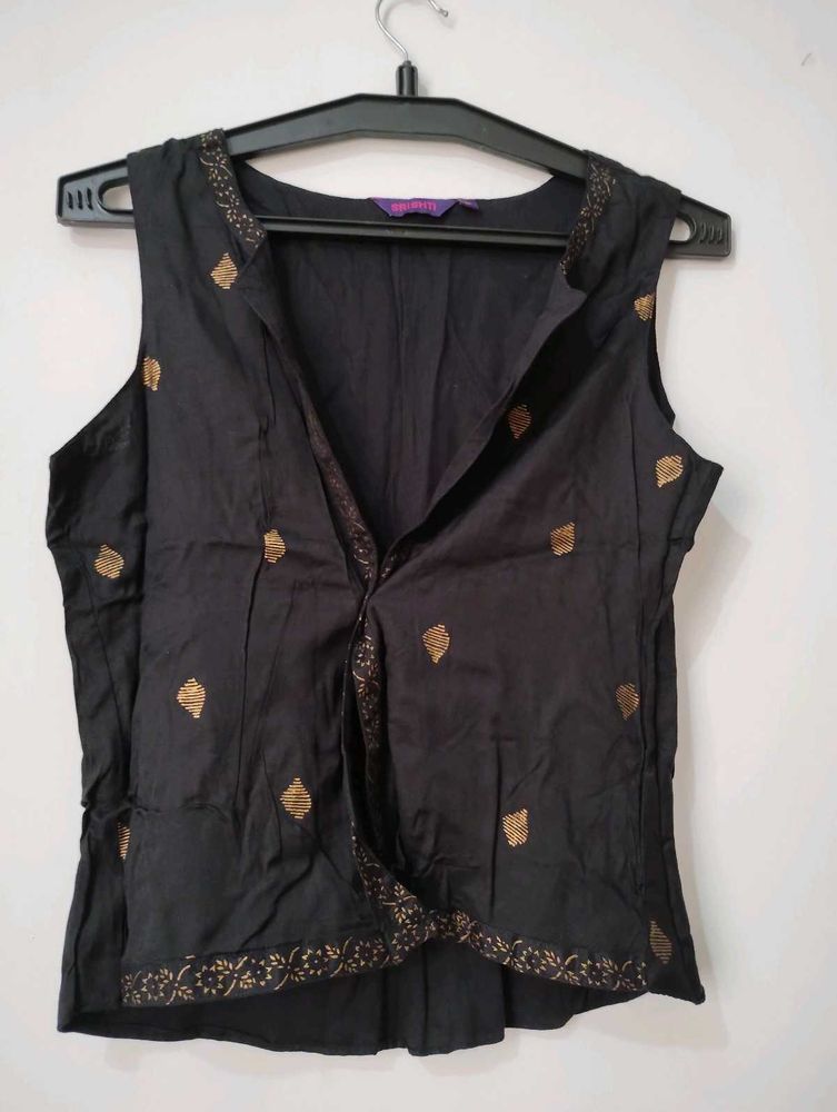 Beautiful Shrug From The Brand Shristi Never Used.