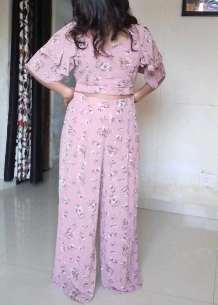 Floral Co-ord Set 👚👌❤️‍🔥