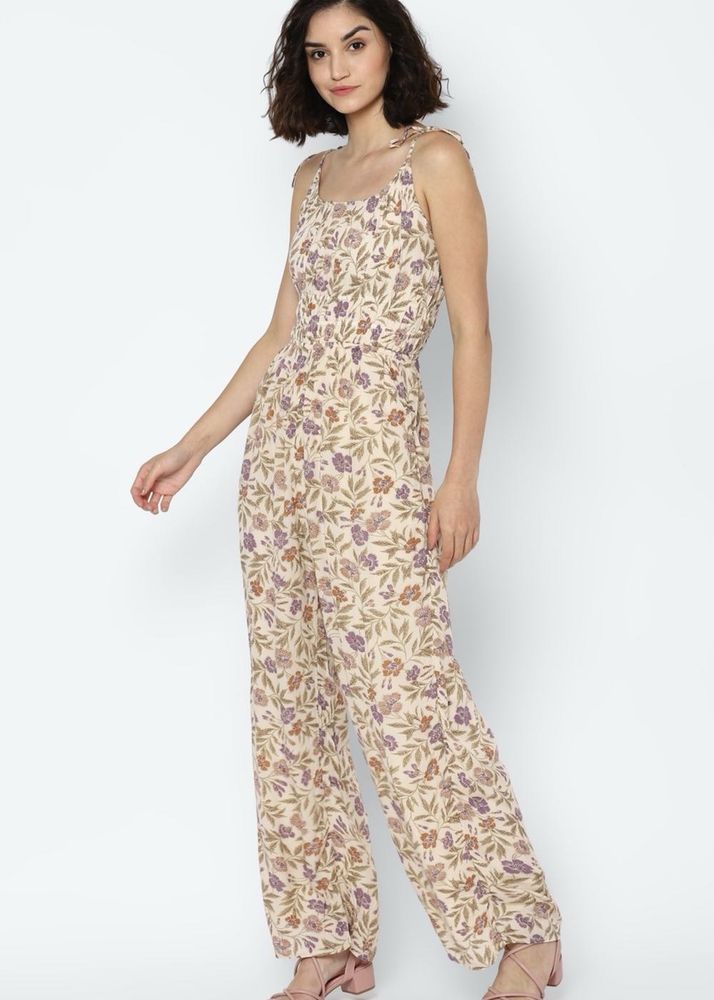 Pretty Jumpsuit Branded