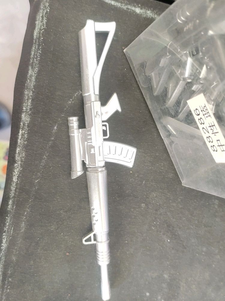 Fun Figure Gun Pens(  3pens )
