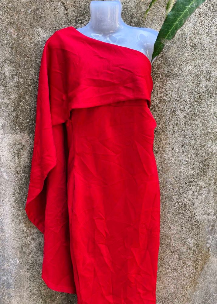 6.12.1 LONG PARTY GOWN