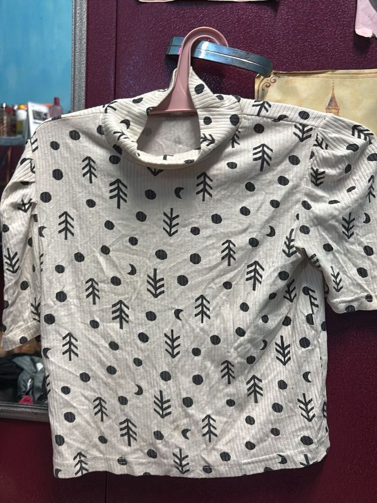 Patterned Turtleneck Top