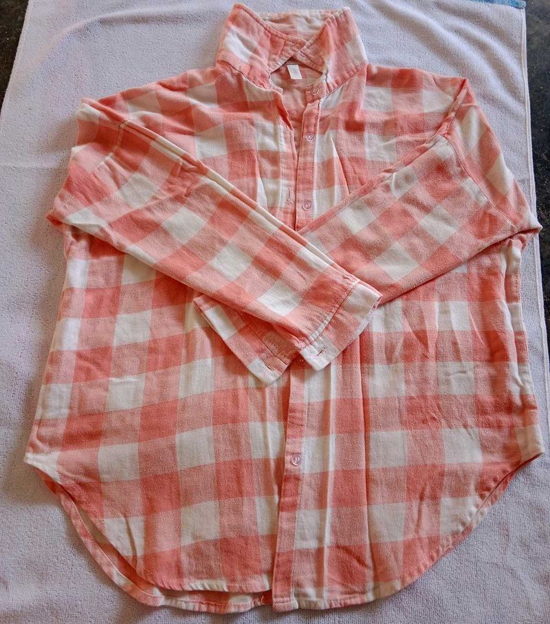 Button-Down Oversized Shirt