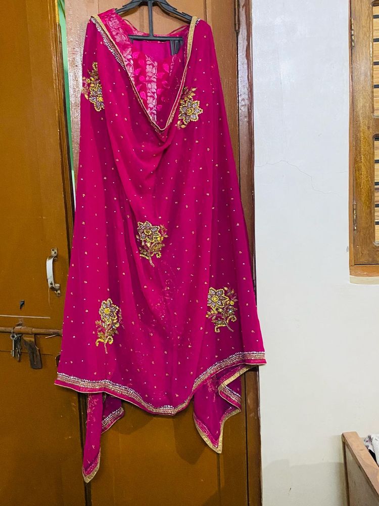 Pink Embroidered Suit🌸