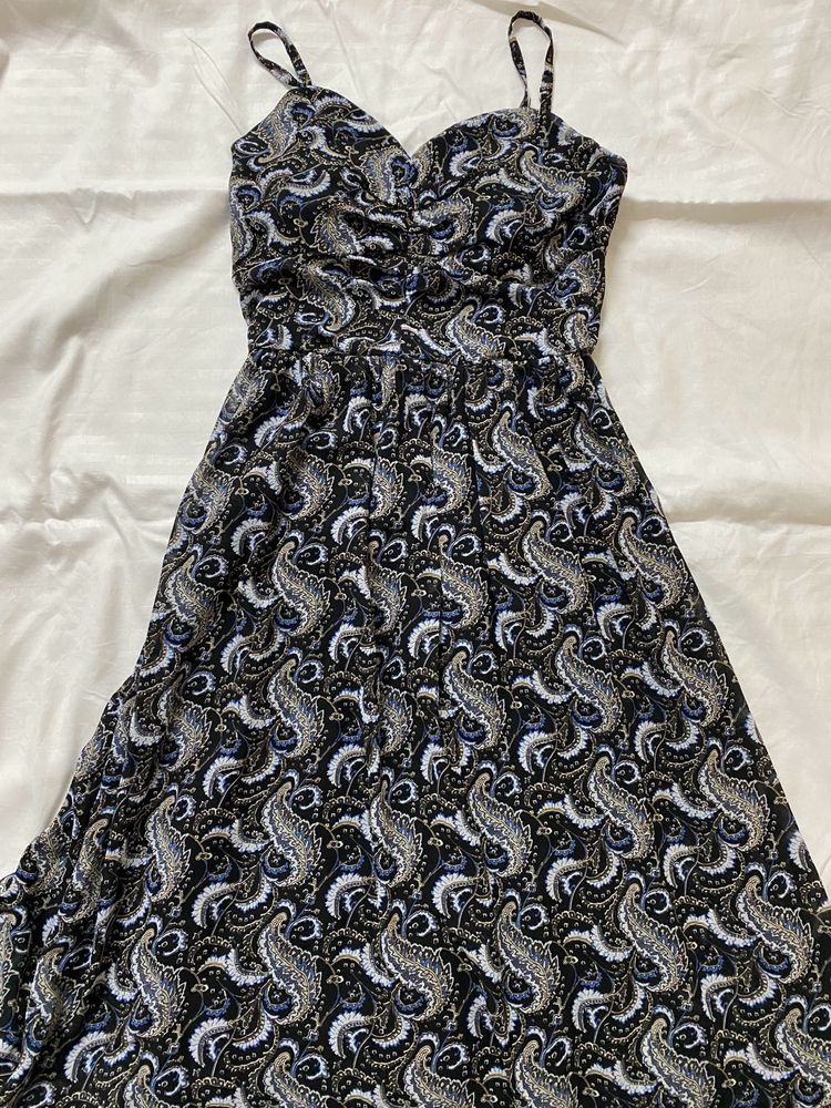 Y2K BLACK DRESS