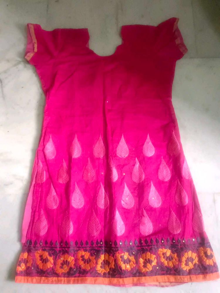 Beautiful Pink Embroidery Kurti