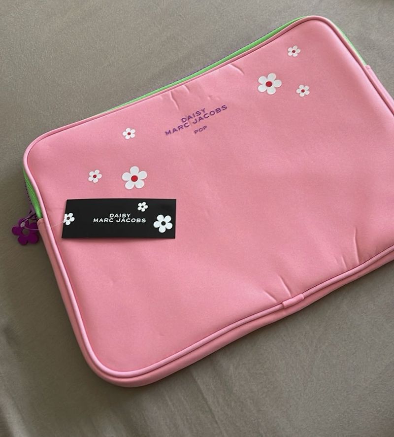 Daisy Marc Jacobs Laptop Case