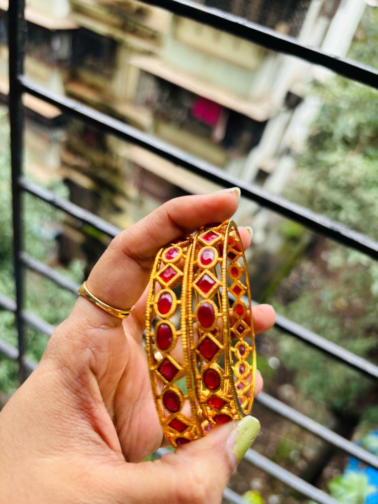 Red &amp; Gold Bangles – Aara Brand 120/-