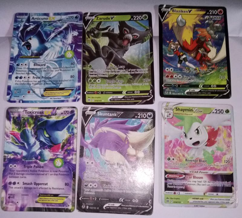 Legendery Pokamon Card