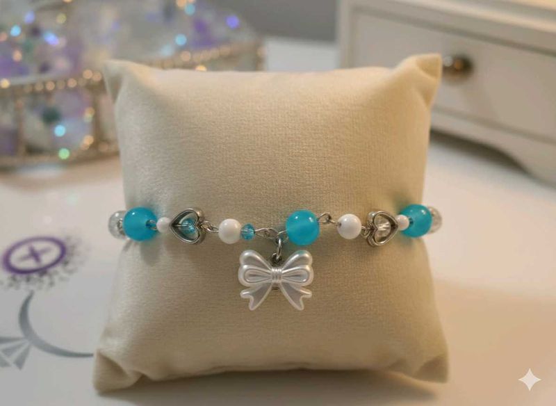 coquette bracelet