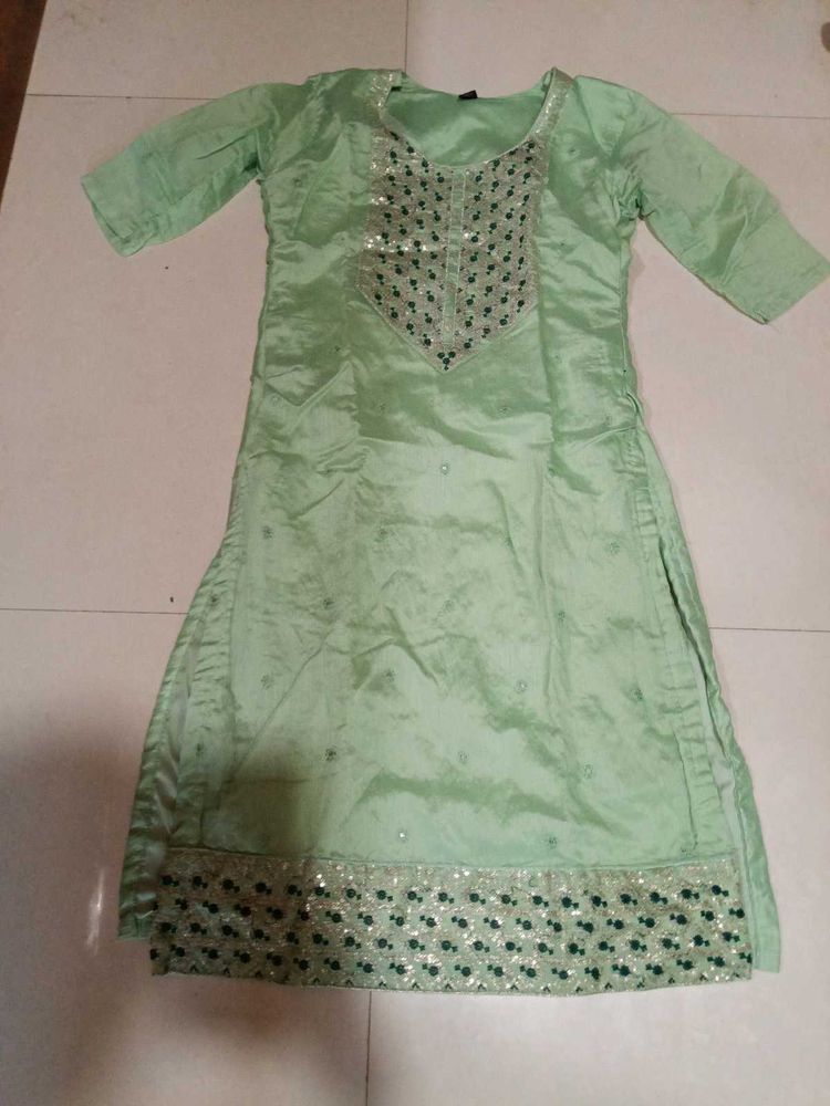 Combos Of 2  Festive Kurta Sets