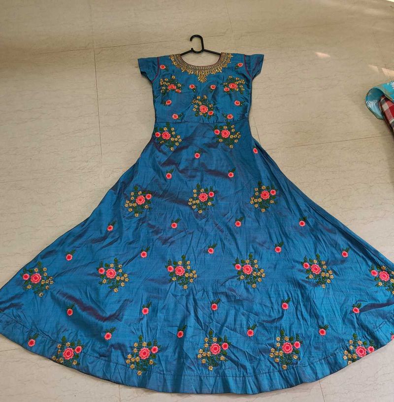 Elegant Blue Floral Embroidered Dress