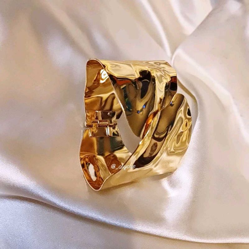 Golden Hand Cuff