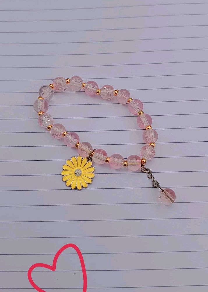 Daisy Charm Beaded Bracelet