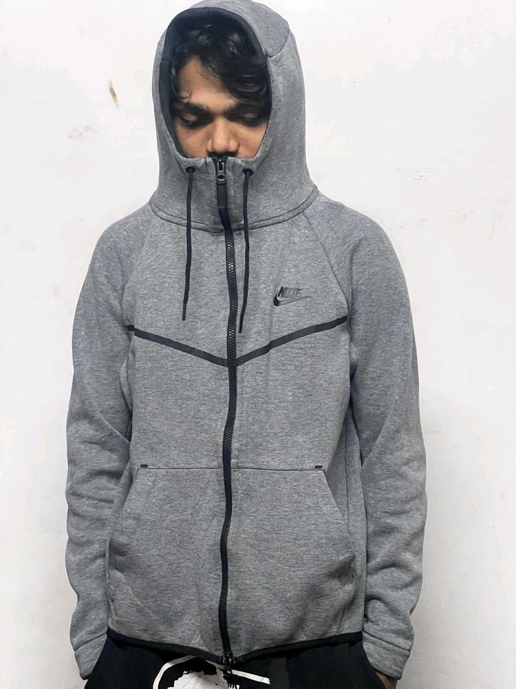 Nike Tech Fleece