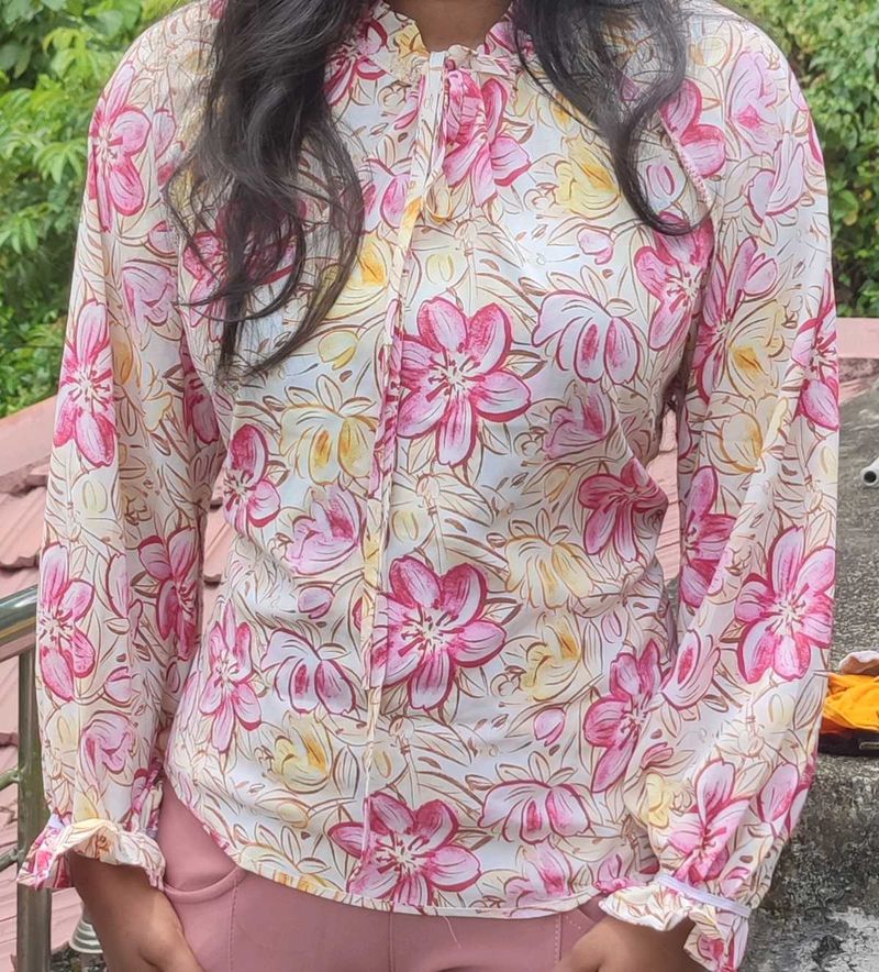 Brand New Gorgeous Floral Dress – Size 46 |