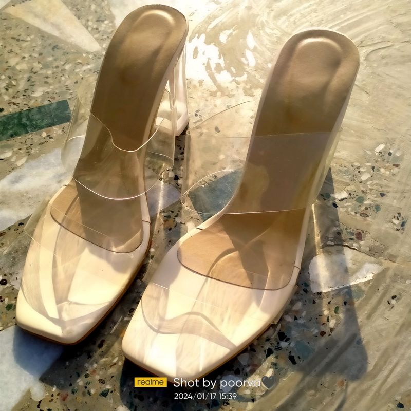 Woman Transparent Heels