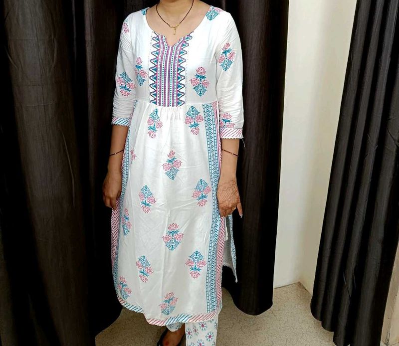 Floral Print Kurti Set