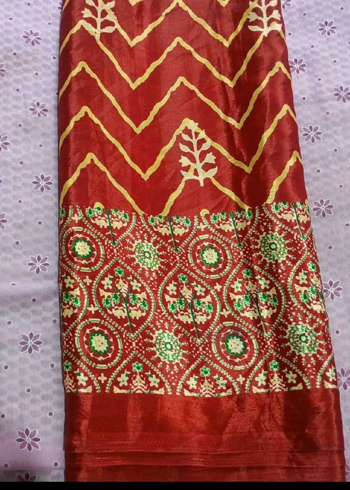 11 Beautiful Printed saree with Blouse