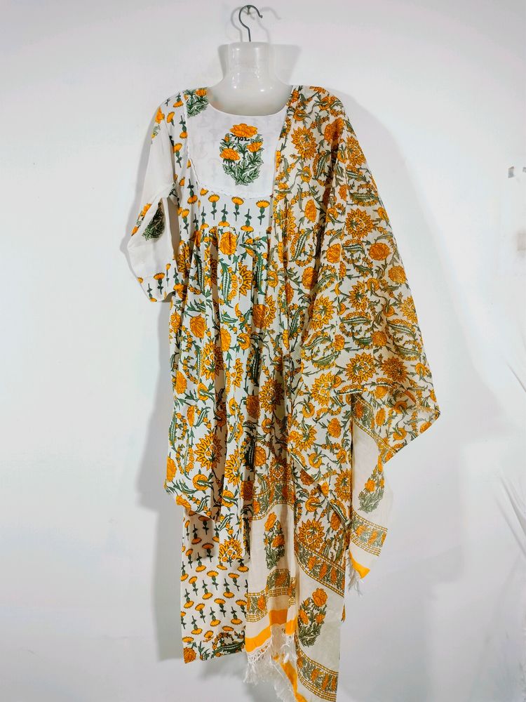 Multicolour Printed Kurta (Women&#39;s)