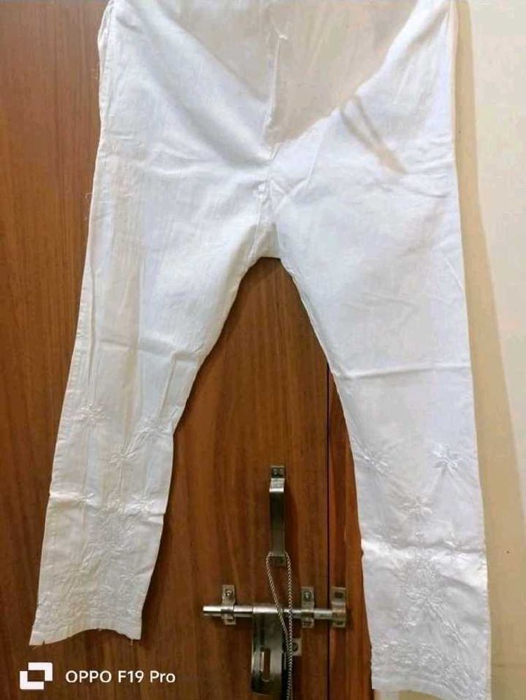 chikankari Embroided pant