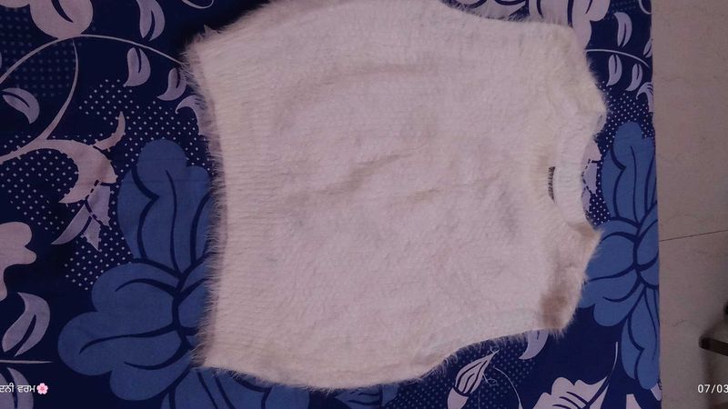 Women&#39;s vest