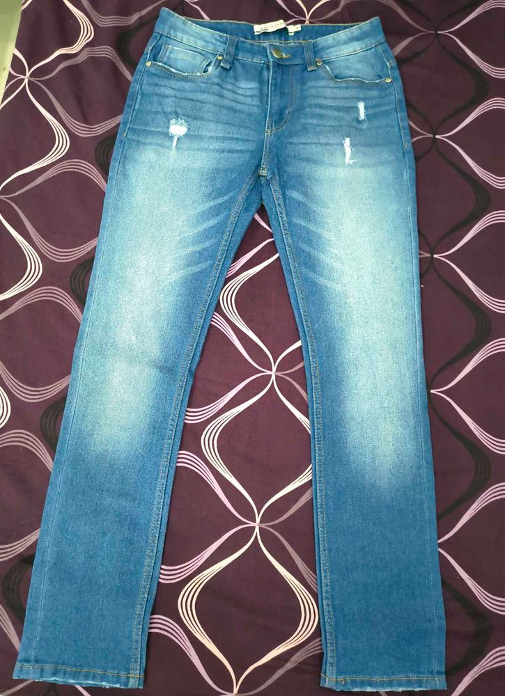 Distressed Blue Women Denim Jeans