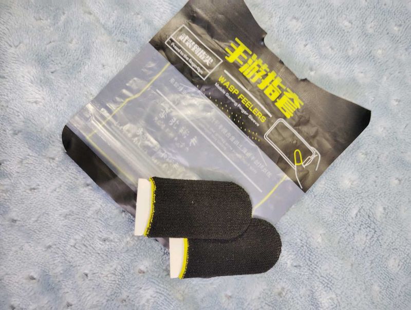 WASP Feelers Mobile Gaming Finger Sleeves