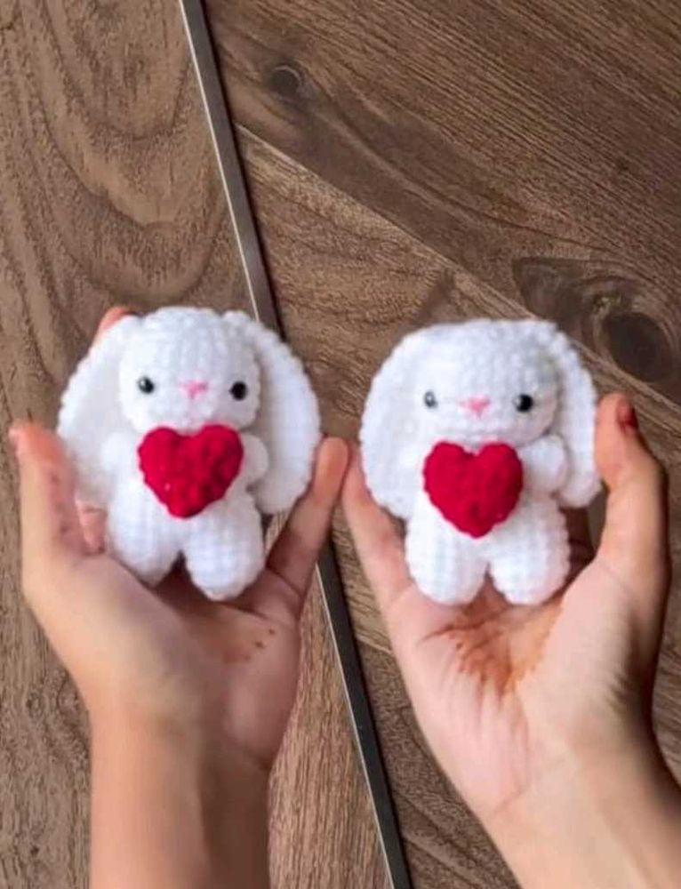 Bunny with Red Heart(Pck of 2)